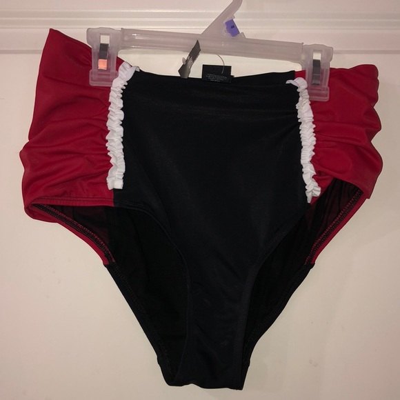 Disney swim bottoms - Picture 2 of 4